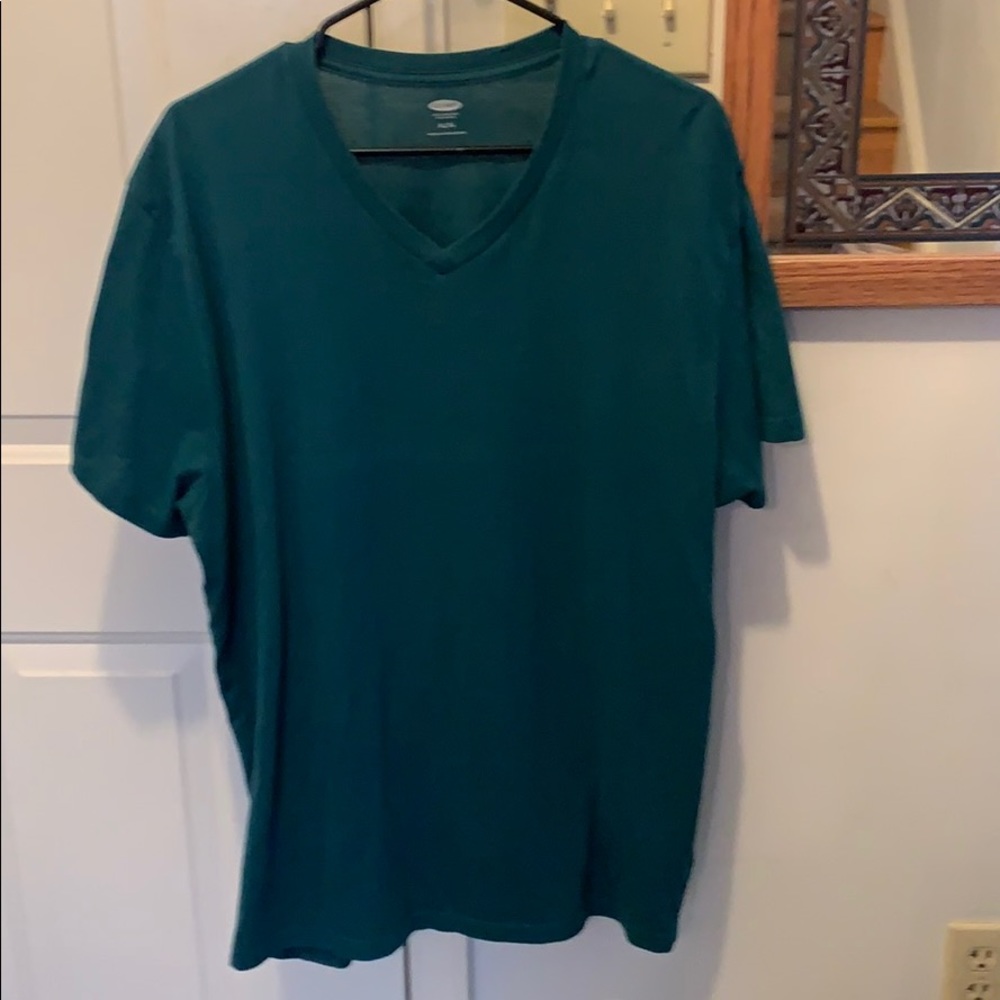 Old Navy T-shirt